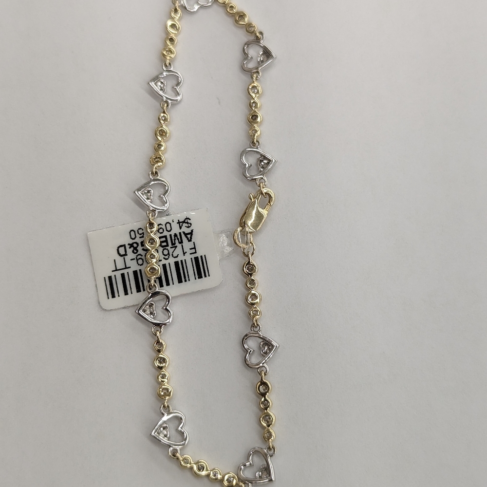 Real Natural Diamond 10kt Gold Heart Bracelet for women